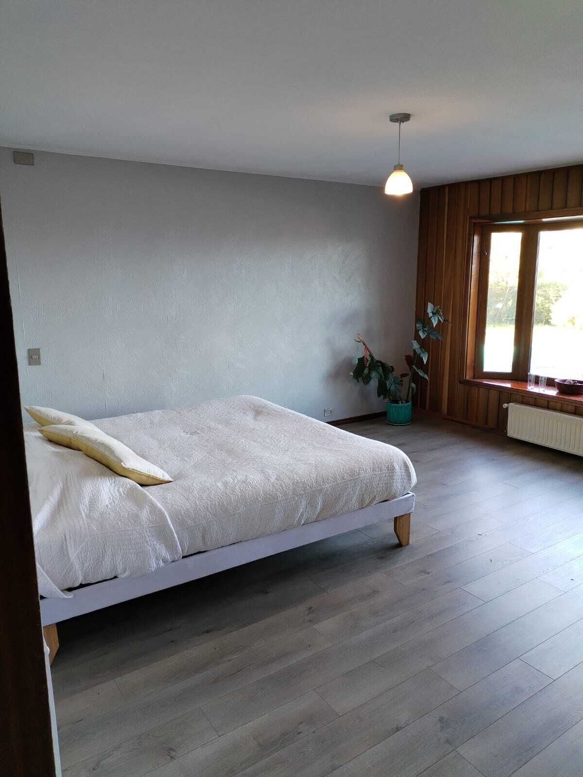 3 habitaciones, escritorio, wifi gratis y ropa de cama 