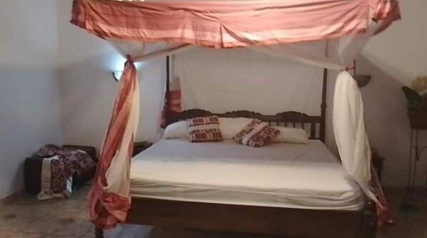 4 bedrooms, WiFi