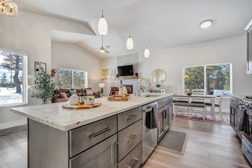 Mountain Oasis! Hot Tub Private Lux Resort Nature