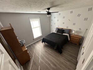 3 soverom, wi-fi (inkludert) og sengetøy