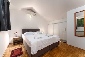 3 makuuhuonetta, Wi-Fi, vuodevaatteet