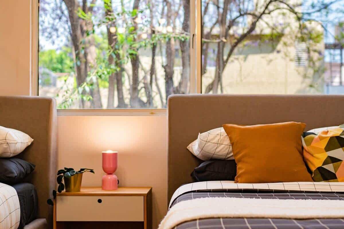 5 bedrooms, desk, travel crib, free WiFi