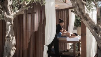Lichaamsbehandelingen, aromatherapie, diepe bindweefselmassages