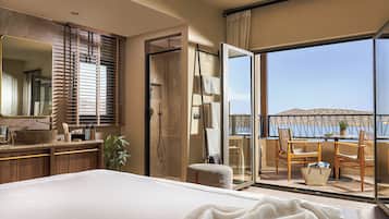 Maisonette with Plunge Pool and Sea View | Egyptian cotton sheets, premium bedding, down comforters
