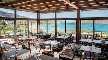 2 ristoranti, cucina europea moderna