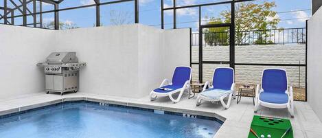 屋外プール、温水プール