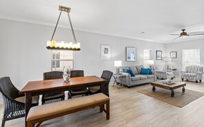 Smart TV - Spacious Home + Pool, Nearby Beach, Grill & Bikes (Inlet Beach)