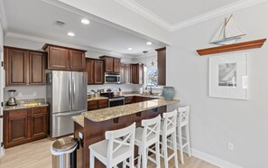 Fridge, microwave, oven, stovetop - New Listing, Inlet Beach, Pool, 30A (Inlet Beach)