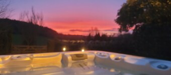 A luxury retreat in the Forest of Dean with hot tub. Great for cycling/walking