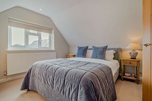 3 bedrooms, iron/ironing board, travel cot, WiFi - Cosy, excellently located, dog friendly - Ways End (Stow-on-the-Wold)