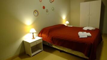 Wifi gratis y ropa de cama