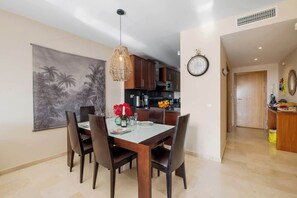 Dining - Penthouse with Jacuzzi by Costarentals - Ref 244 (Málaga)