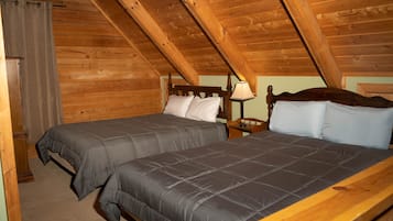 2 bedrooms, iron/ironing board, travel cot, WiFi