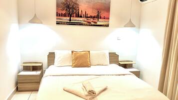 Luxury Apartment, 1 Bedroom, Garden View | 1 bedroom, individually decorated, individually furnished