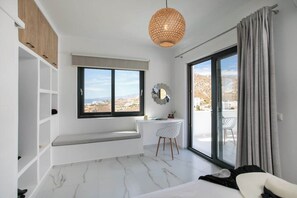 4 makuuhuonetta, silitysrauta/-lauta, Wi-Fi, vuodevaatteet