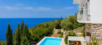 Villa Bougainvillea - One Bedroom Villa, Sleeps 2