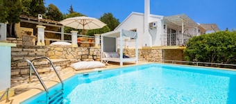 Villa Gardenia - One Bedroom Villa, Sleeps 2