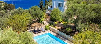 Villa Marmari - Two Bedroom Villa, Sleeps 4