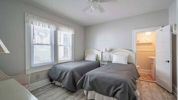 3 bedrooms, WiFi
