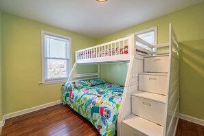 3 bedrooms, WiFi