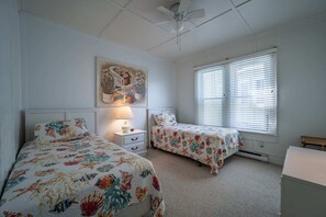 3 bedrooms, iron/ironing board, WiFi - OCHG 1009 Boardwalk 3 (Ocean City)