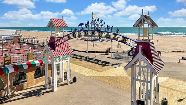 Strand