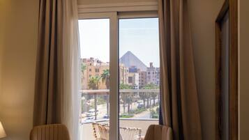 Premium bedding, down duvets, minibar, individually decorated