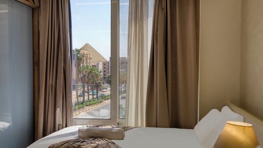 Khattab pyramids hotel