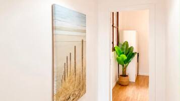 Classic Apartment | 3 bedrooms, free WiFi