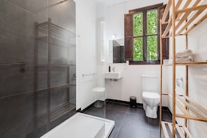 Classic-Apartment | Badezimmer