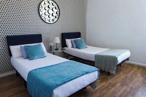 Appartement Standard, terrasse | 3 chambres, Wi-Fi gratuit