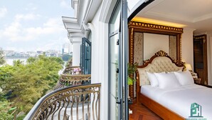 Royal Apartment, 2 Bedrooms, Bathtub, Lakeside | In-room safe, desk, soundproofing, iron/ironing board - Victoria Apartment Paradise Suites (Hanoi)
