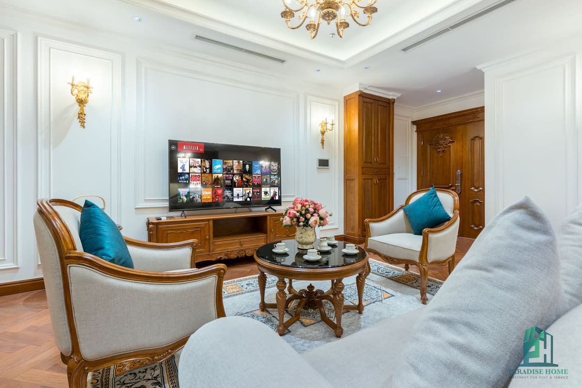 Royal Apartment | Living area