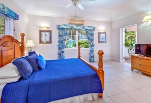 3 soveværelser, strygejern/strygebræt, internetforbindelse, sengetøj