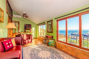 Living area - Villa Lilijana - Four Bedroom Villa, Sleeps 8 (Sumartin)