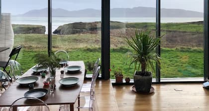 Tuath na Mara - Three Bedroom Villa, Sleeps 9