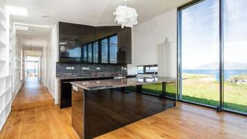 洗碗机、高脚椅