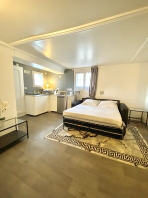 1 soverom, strykejern/-brett, reiseseng for barn og wi-fi (inkludert)