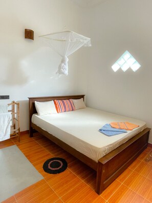 1 bedroom - Room in Villa - Surf 247 Weligama Hotel (Weligama)