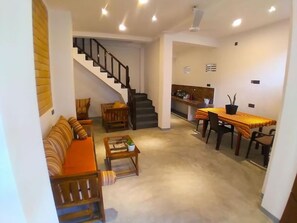 Villa, 3 Bedrooms, Accessible, Smoking | Living area