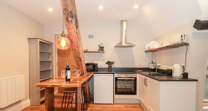 Purbeck Hotel Apartments - Flat 6