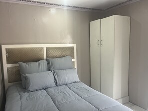 1 habitación, sábanas de algodón egipcio y ropa de cama de alta calidad