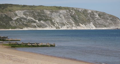 Purbeck Hotel Apartments - Flat 5