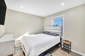 3 Schlafzimmer, Bügeleisen/Bügelbrett, WLAN, Bettwäsche