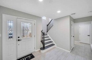 Interior - Sunset Palazzo (Long Beach)