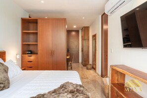 1 slaapkamer, een strijkplank/strijkijzer, gratis wifi, beddengoed