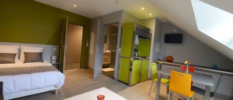 1 Schlafzimmer, Reisekinderbett, kostenloses WLAN, Bettwäsche