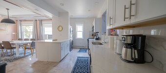 Luxury 8 BR/4.5 Ba - Just 1 block from the Beach!