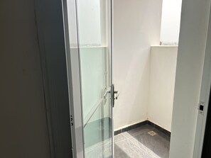 Studio Exécutif | Vue depuis le balcon