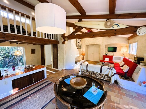 Maison Mora Mora, 4 Chambres 3 Salles de Bains